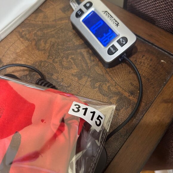 UFC Valentina Shevchenko Tee Womens S Red "Bullet" Graphic‎ T Shirt Cotton - Picture 7 of 7